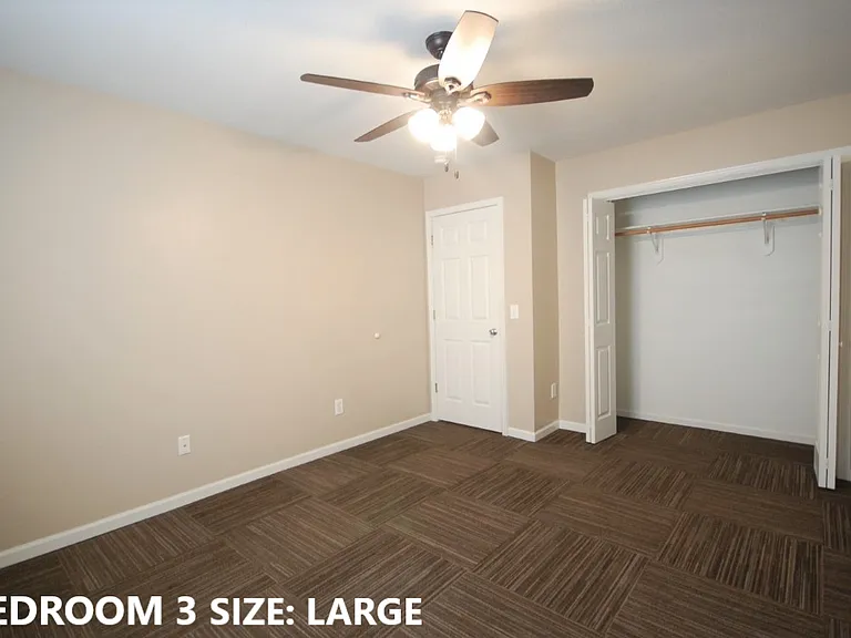 226-228 Haws Dr — Photo 13