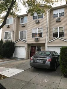 164 Quintard St, Staten Island, NY, 10305