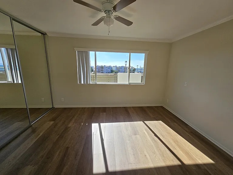 Laguna del Rey Apartments — Photo 80