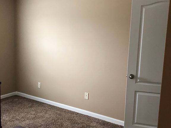 4th image of 510 Prairie Ln