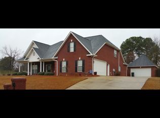 209 Knob Hill Dr, Warner Robins, GA