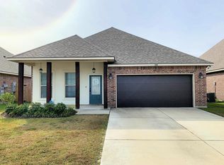 206 Caillou Grove Rd, Youngsville, LA 70592