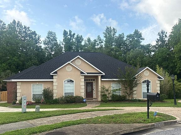 3rd image of 7515 Cumberland Ct