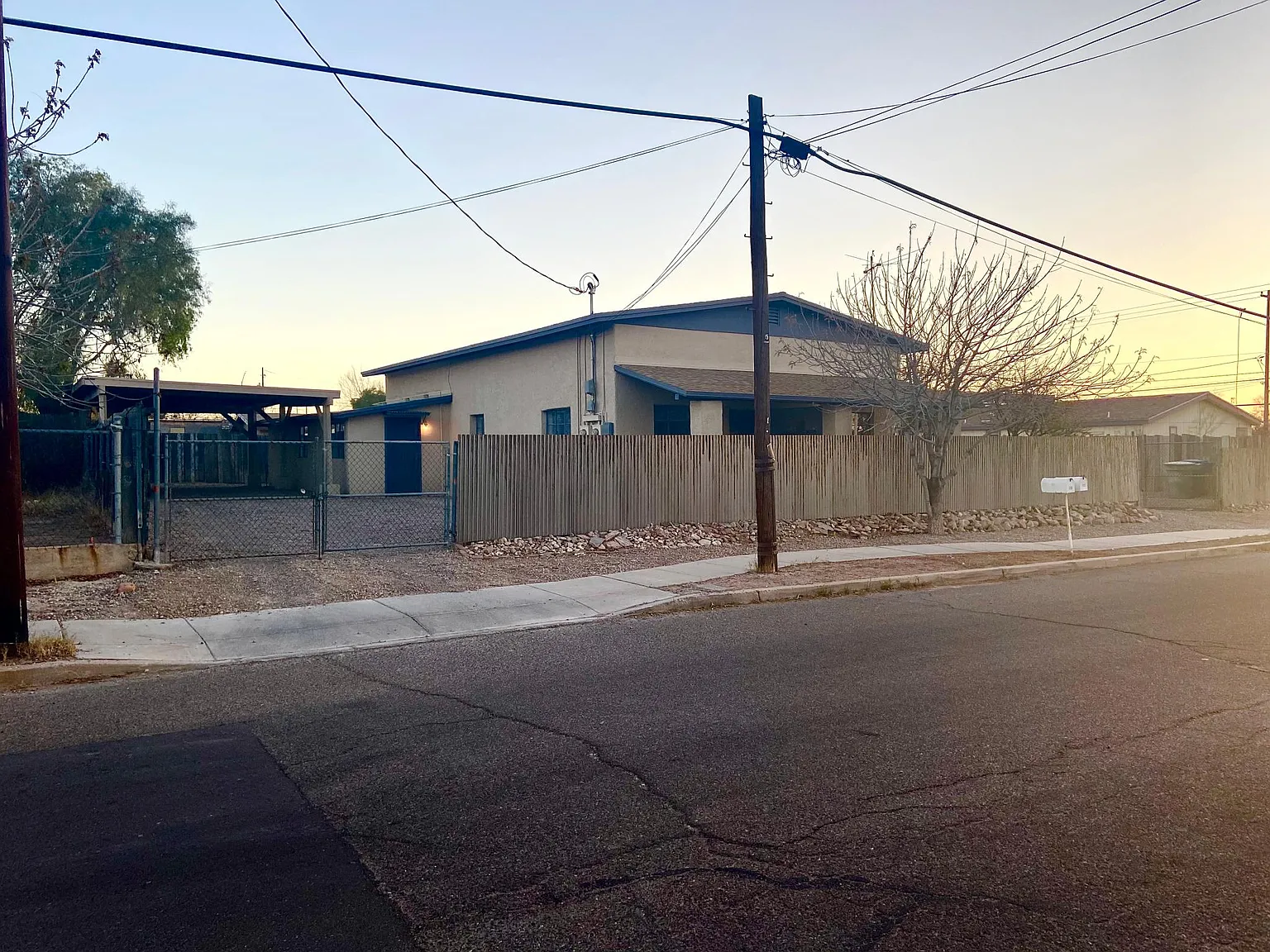 1 bed, 950 sqft, $1,075 — Photo 2