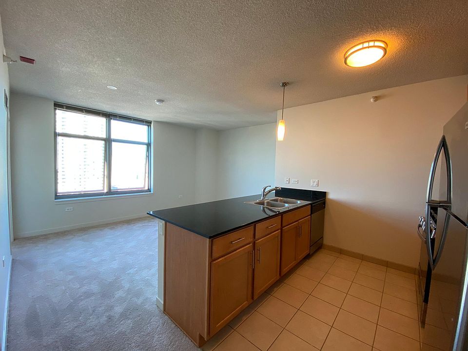 1st image of 380 N Jefferson St #W1713