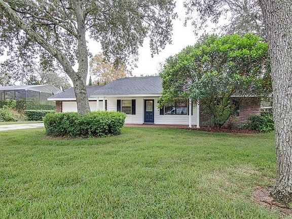 5th image of 3702 Red Oak Ct