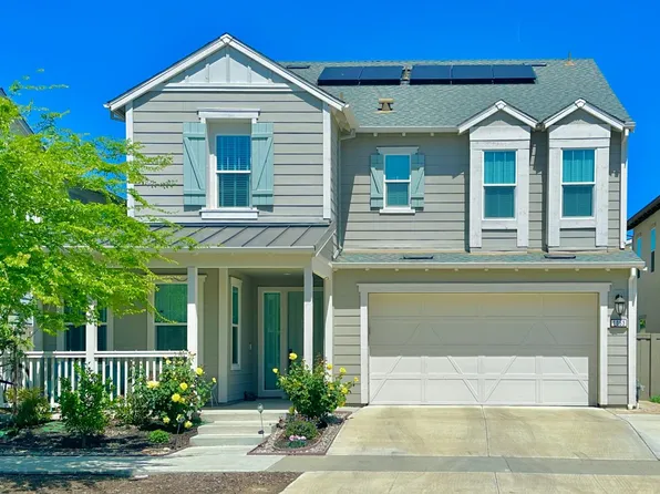 1053 Dolcini Ln, Davis, CA 95616
