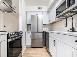 4903 Walnut St, Kansas City, MO 64112