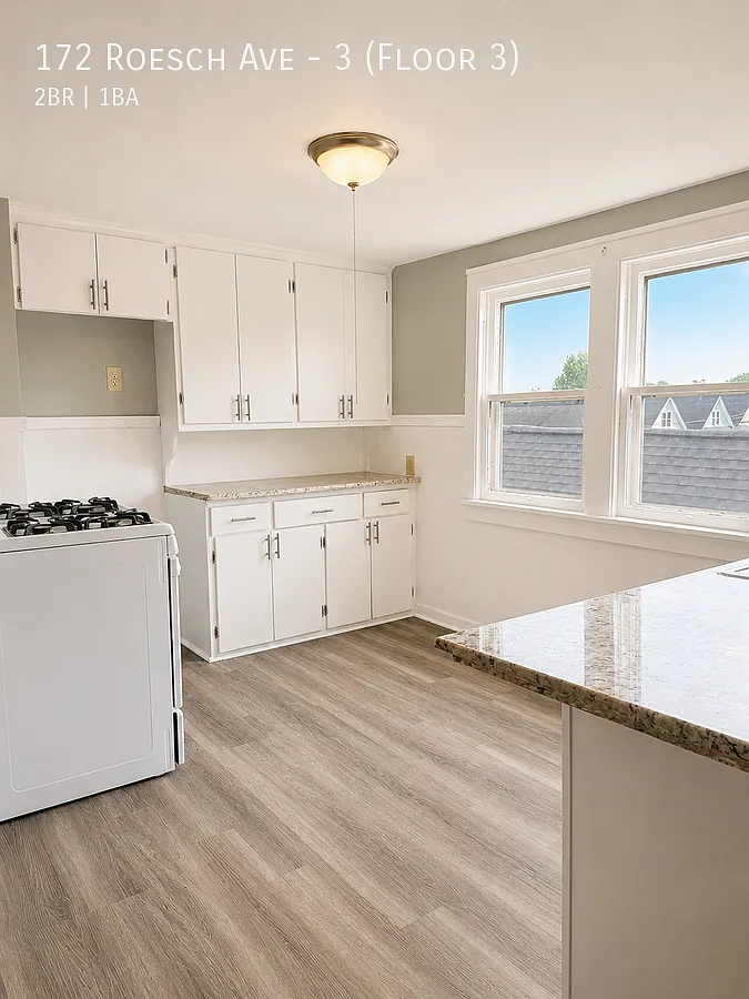 2 bed, $1,100 — Photo 3