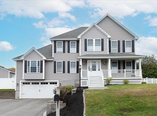 1 Holly St, Methuen, MA 01844