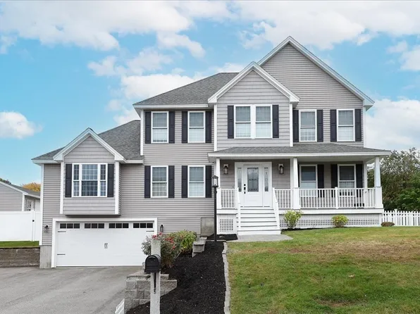1 Holly St, Methuen, MA 01844