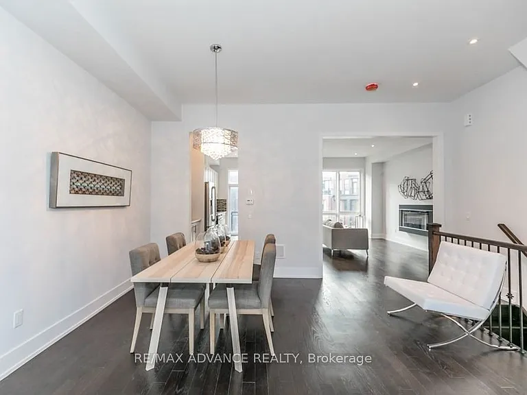 12 Cambray Rd — Photo 10