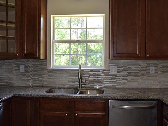 5th image of 4786 Shoal Lake Cir