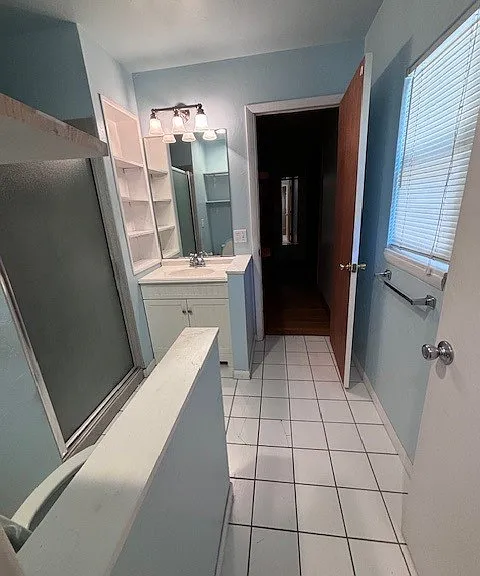 2216 W Admiral Ave — Photo 9