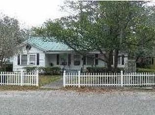 205 Rivers St, Walterboro, SC 29488