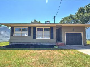 62 Copley St, Auburn, NY 13021