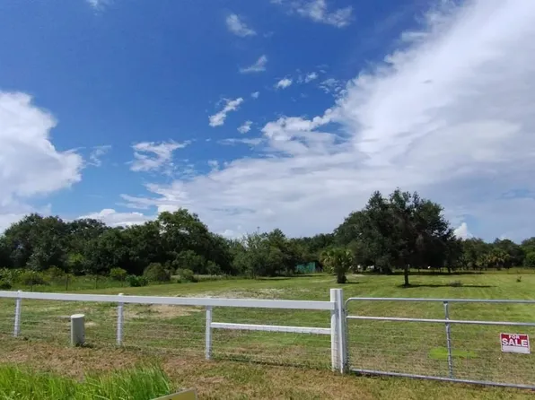 18611 NW 304th St, Okeechobee, FL 34972