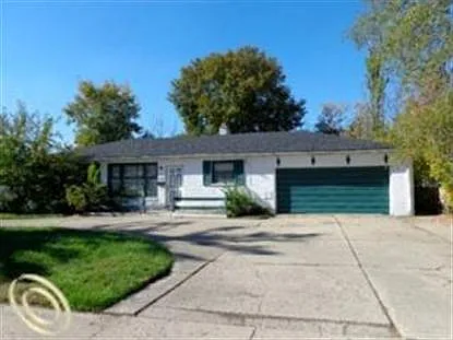 23321 Crossley Ave photo 1