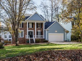 109 E Laurenbrook Ct, Cary, NC 27518