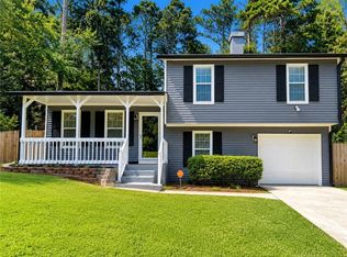 4013 McKinley Dr, Snellville, GA 30039
