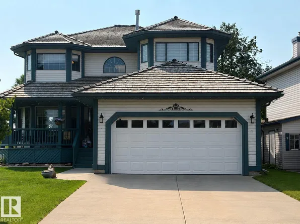 7 Country Club Dr, Beaumont, AB T4X 1N3