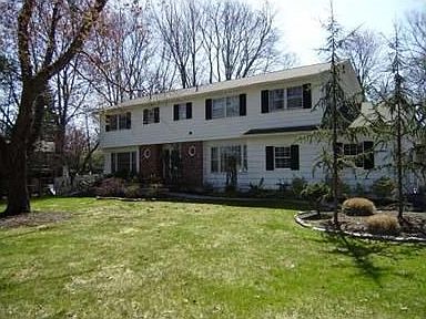 2nd image of 55 Diane Dr