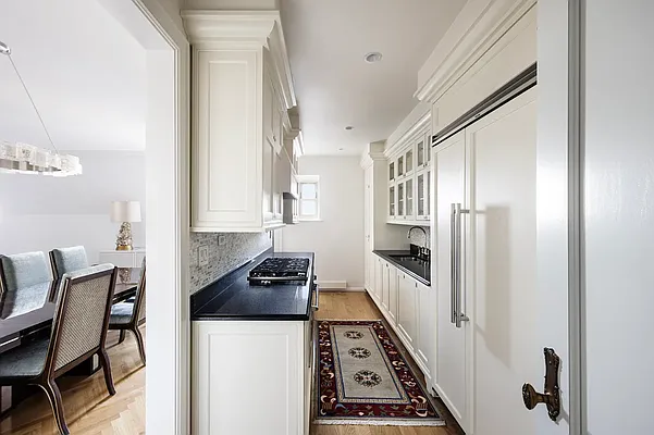 Kitchen, photo 1