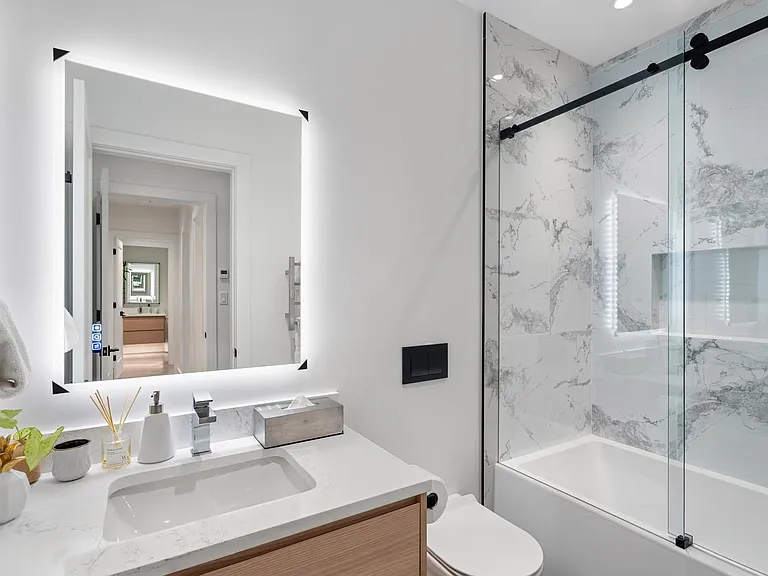 9143 Emerald Dr — Photo 17