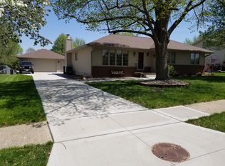 1209 SE Wanda Dr, Ankeny, IA 50021