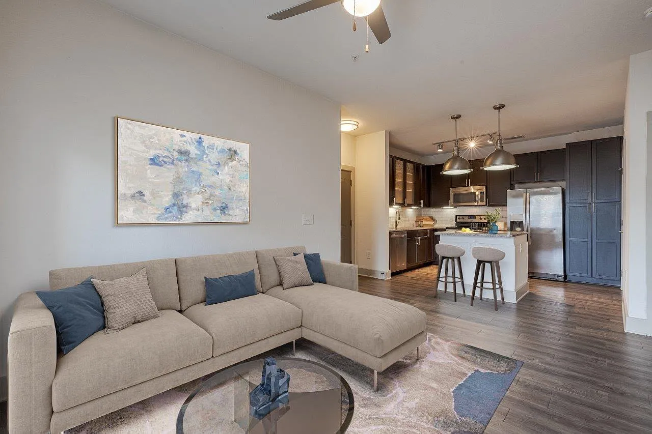 Haywood Reserve Apartment Homes — Photo 3