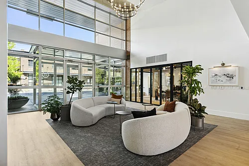 Premier Lofts Photo 1