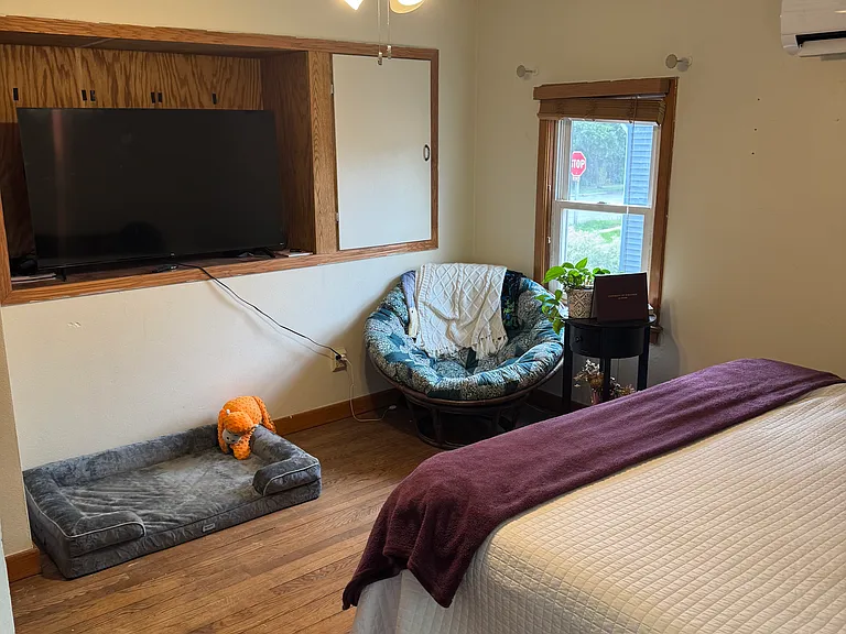632 Mill St — Photo 11