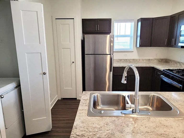 Trade Winds Apartment Homes — Photo 61