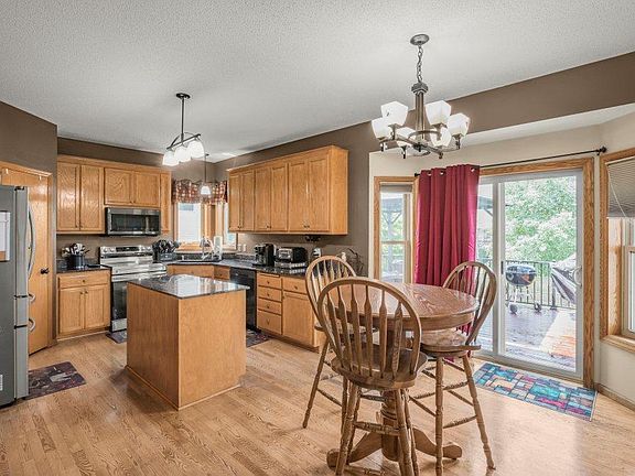 3rd image of 2051 River Bend Trl