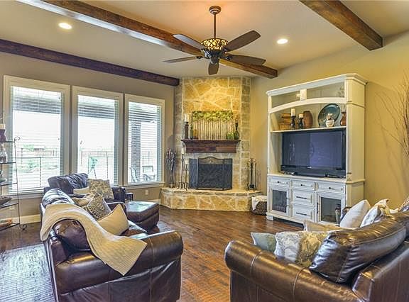 5th image of 5821 Sweetwater Dr