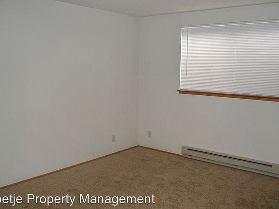 5th image of 726 E Whidbey Ave APT 104