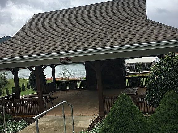 Party pavilion for all owner