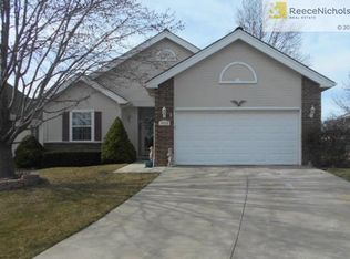 1008 SW 7th St, Lees Summit, MO 64081