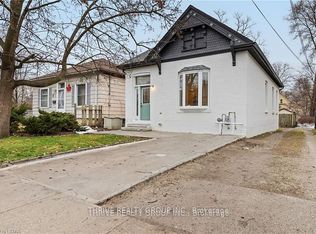 888 Queens Ave, London, ON N5W3H8