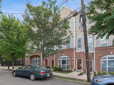 265 Custer Ave APT 103, Jersey City, NJ, 07305