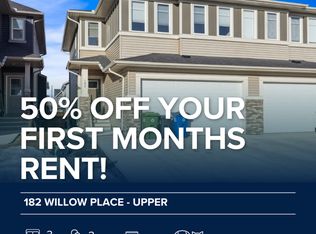 182 Willow Pl, Cochrane, AB T4C2S7