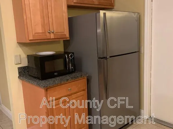 617 Gray Squirrel Ct, Apopka, FL 32712