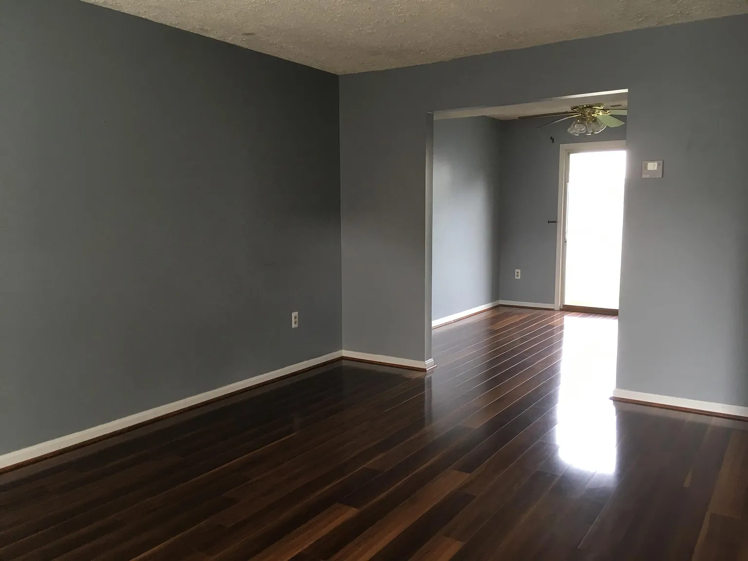 3 bed, 1.5 bath, 1180 sqft, $2,250 — Photo 2