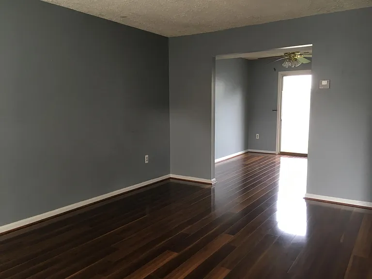 510 Bend Circle Rd — Photo 2