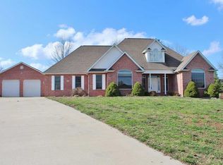 606 Dowling Dr, Perryville, MO 63775