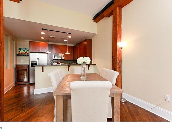 5th image of 410 Shurs Ln #A206