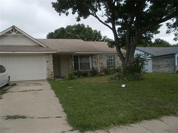 2nd image of 1411 Legget St