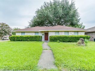 718 Brown Ln, Deer Park, TX 77536