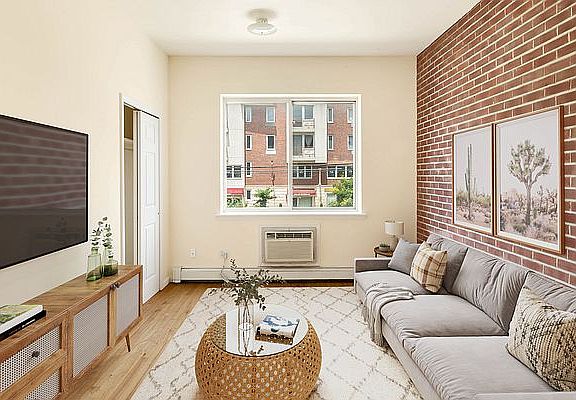 2nd image of 66 Maspeth Ave APT 1B