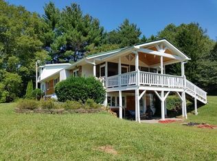 35 Happy Hollow Rd, Franklin, NC 28734